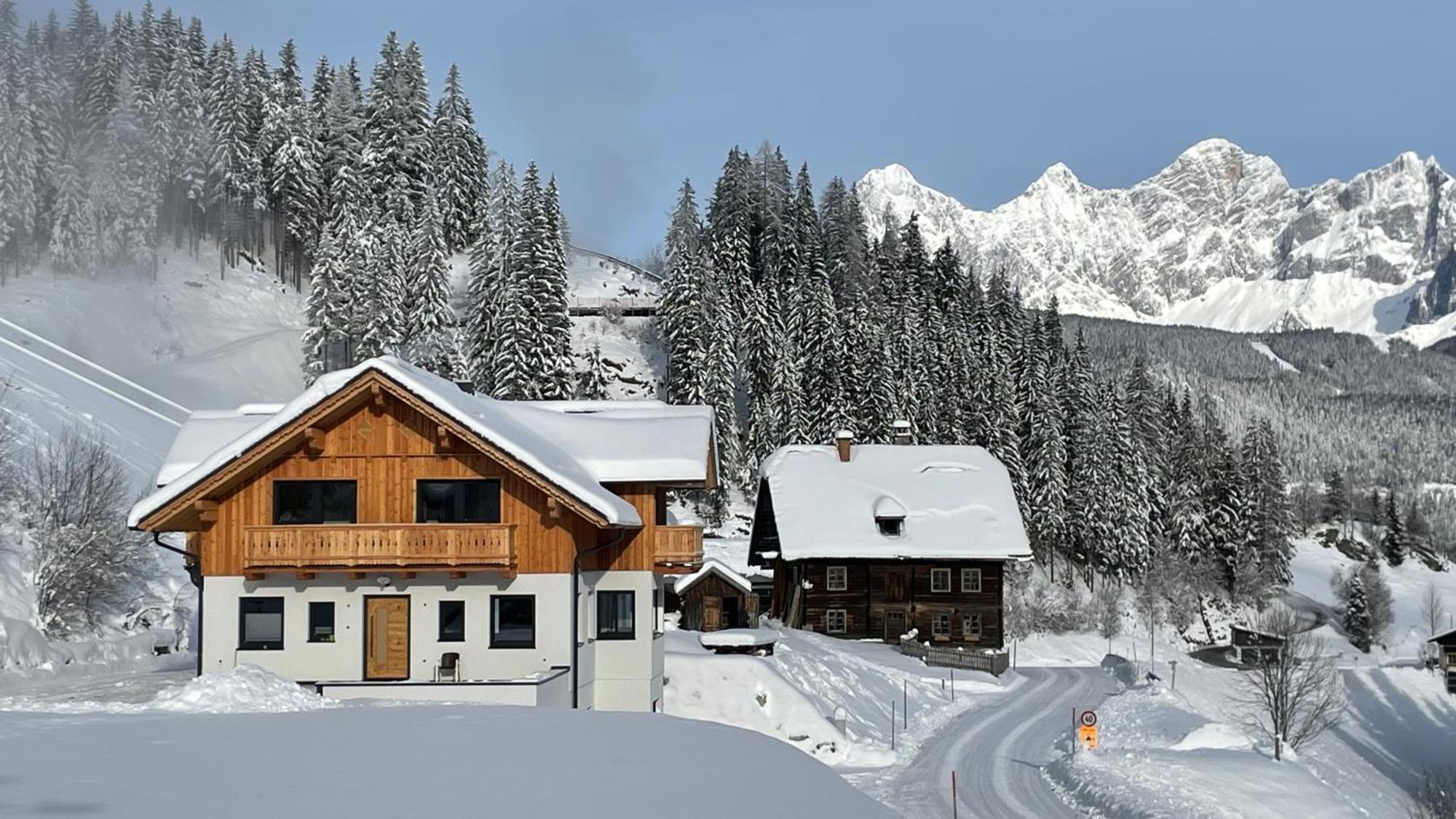 Haus Tennstein Apartamento Schladming